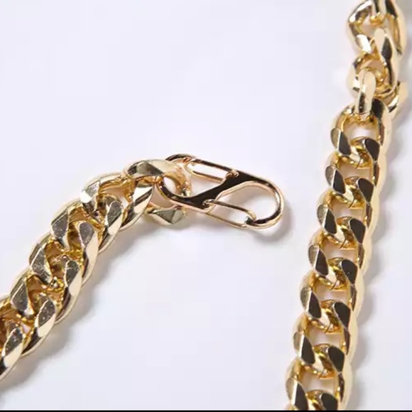 Multi Wrap Chain Crop Top - Picture 5 of 6